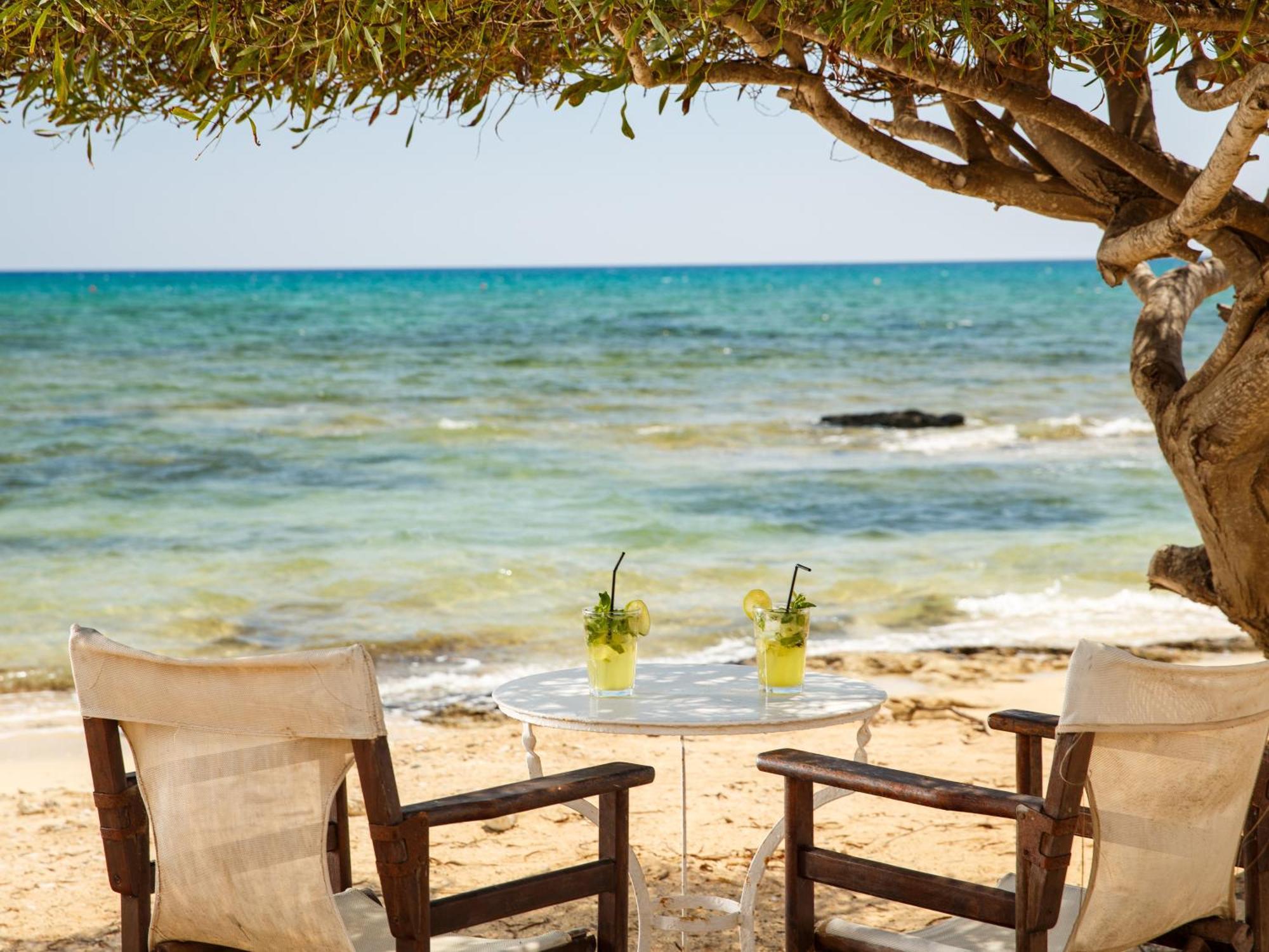Sanders Only Limassol Ngoại thất bức ảnh