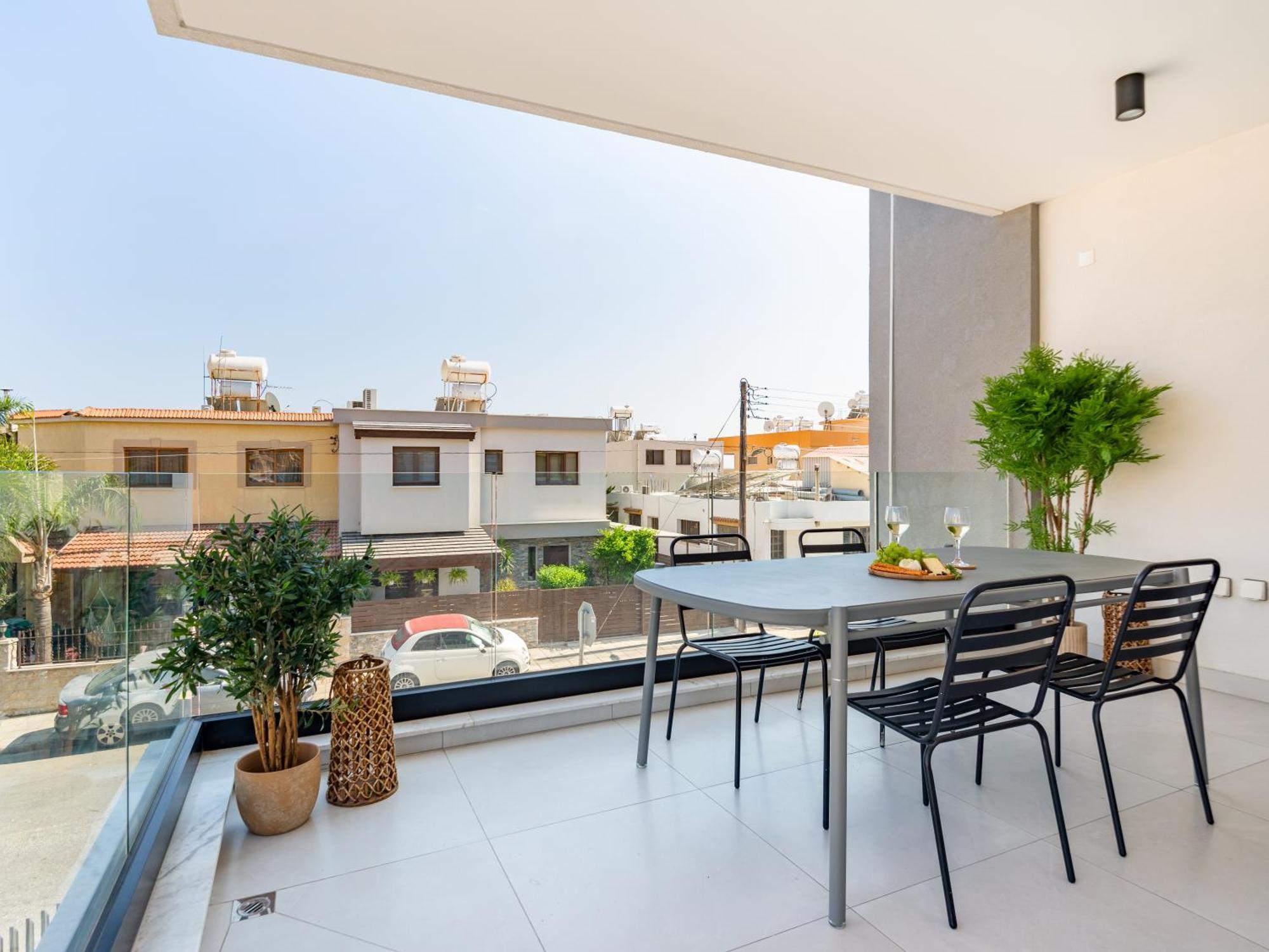 Sanders Only Limassol Ngoại thất bức ảnh